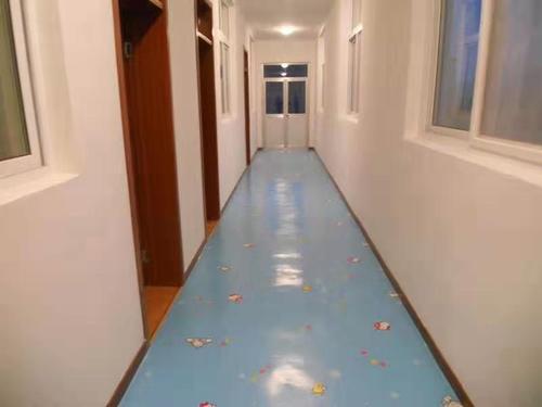 兒童塑膠地板
